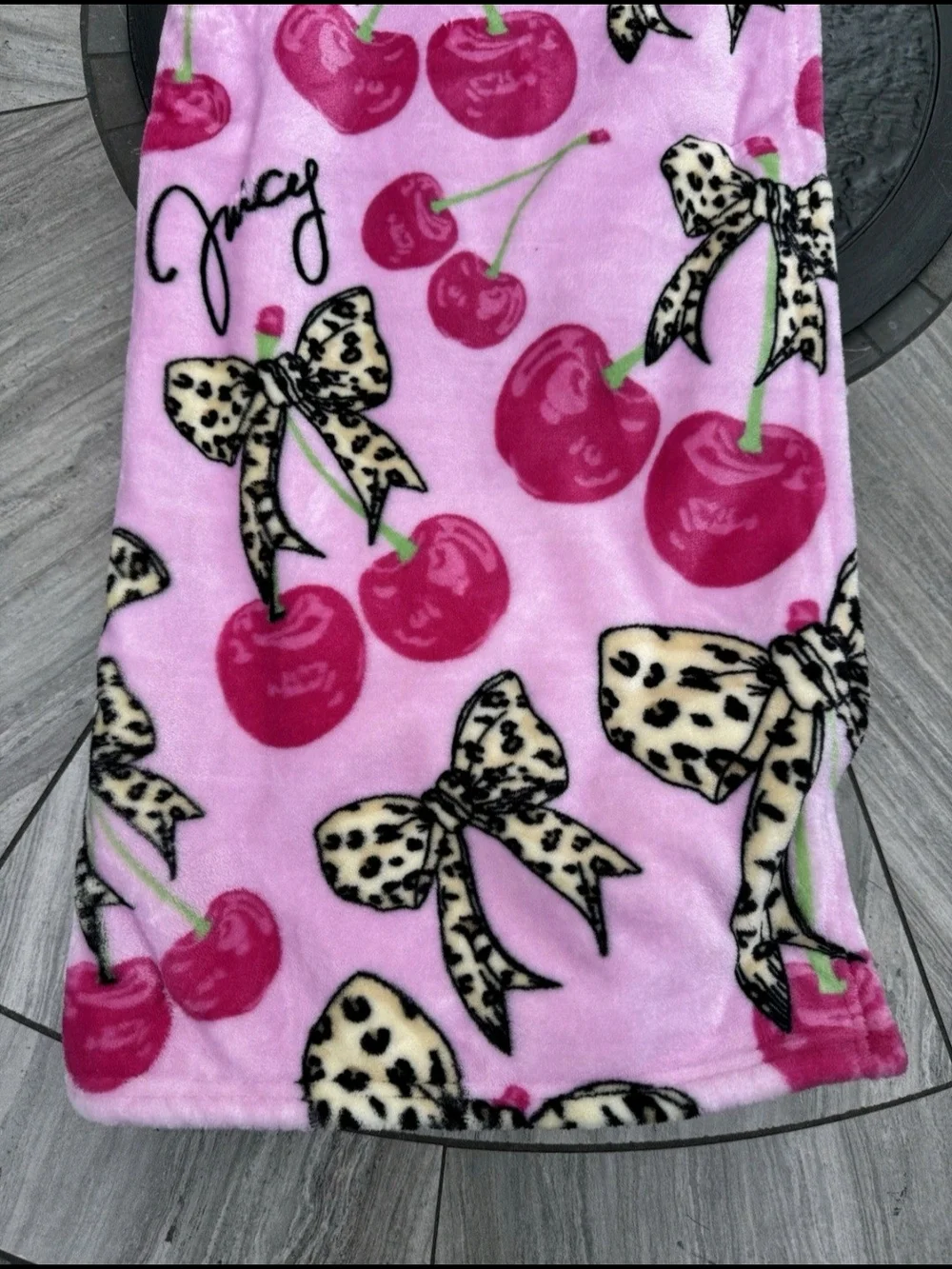 Juicy Couture Pink Cherry & Leopard Bow Plush Ovetsized Throw Blanket